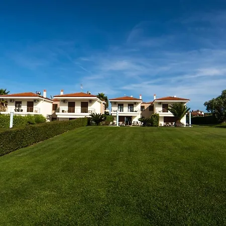 Sunset Villa Hanioti Exterior photo