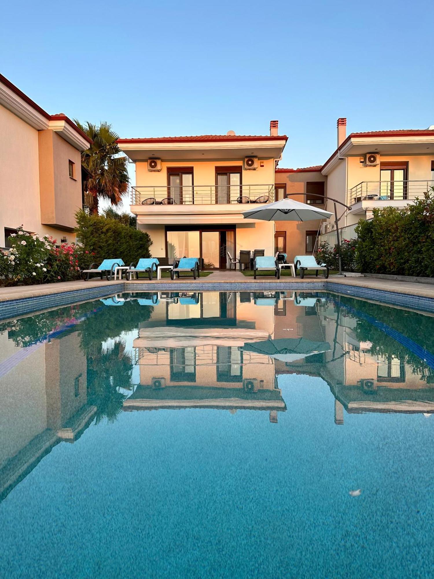Villa Sunset